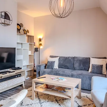 Cocon Sous Les Toits - Proche Centre - Parking Gratuit - Commerces A Proximite Daire